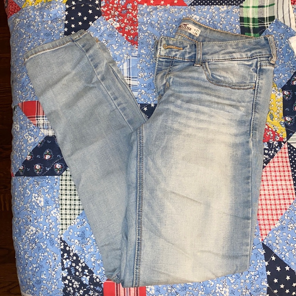 Hollister jeans